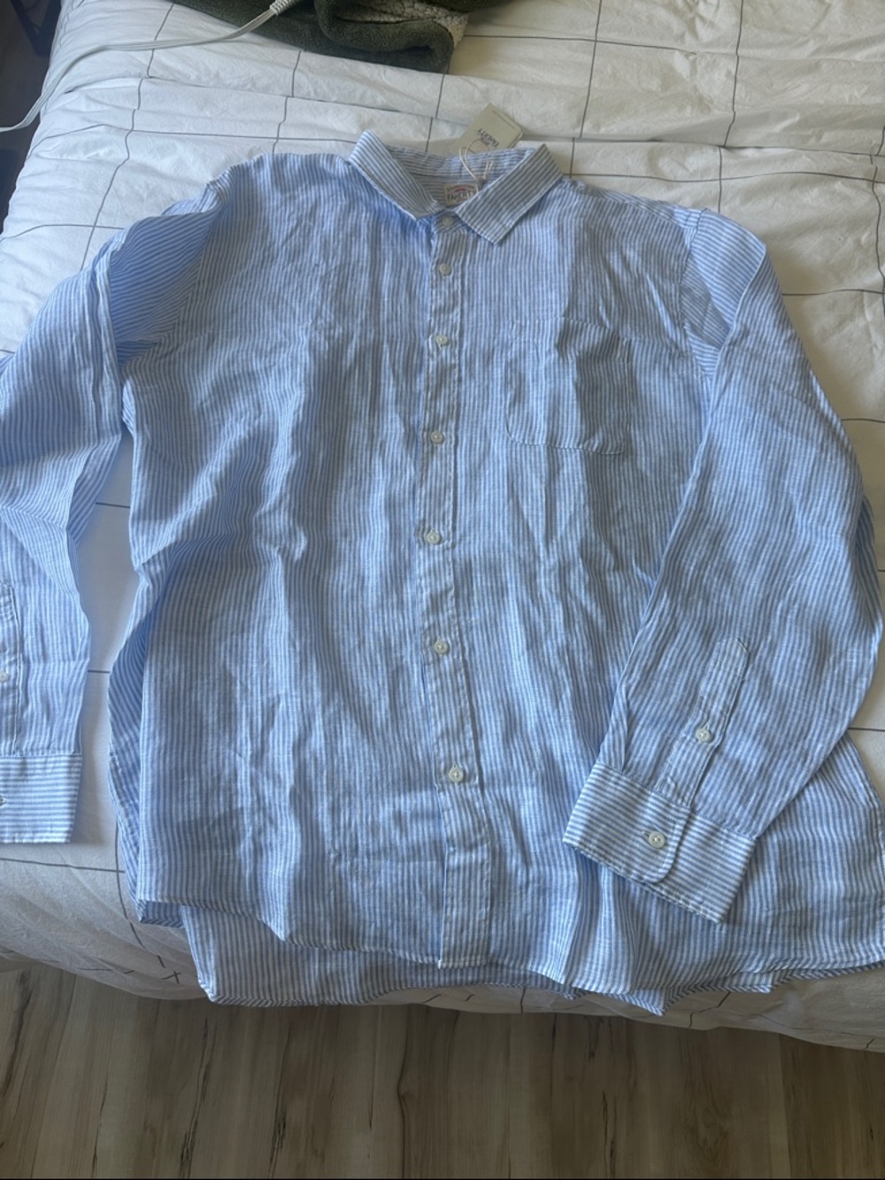 Faherty Light Blue Striped Men's Button-Up Shirt